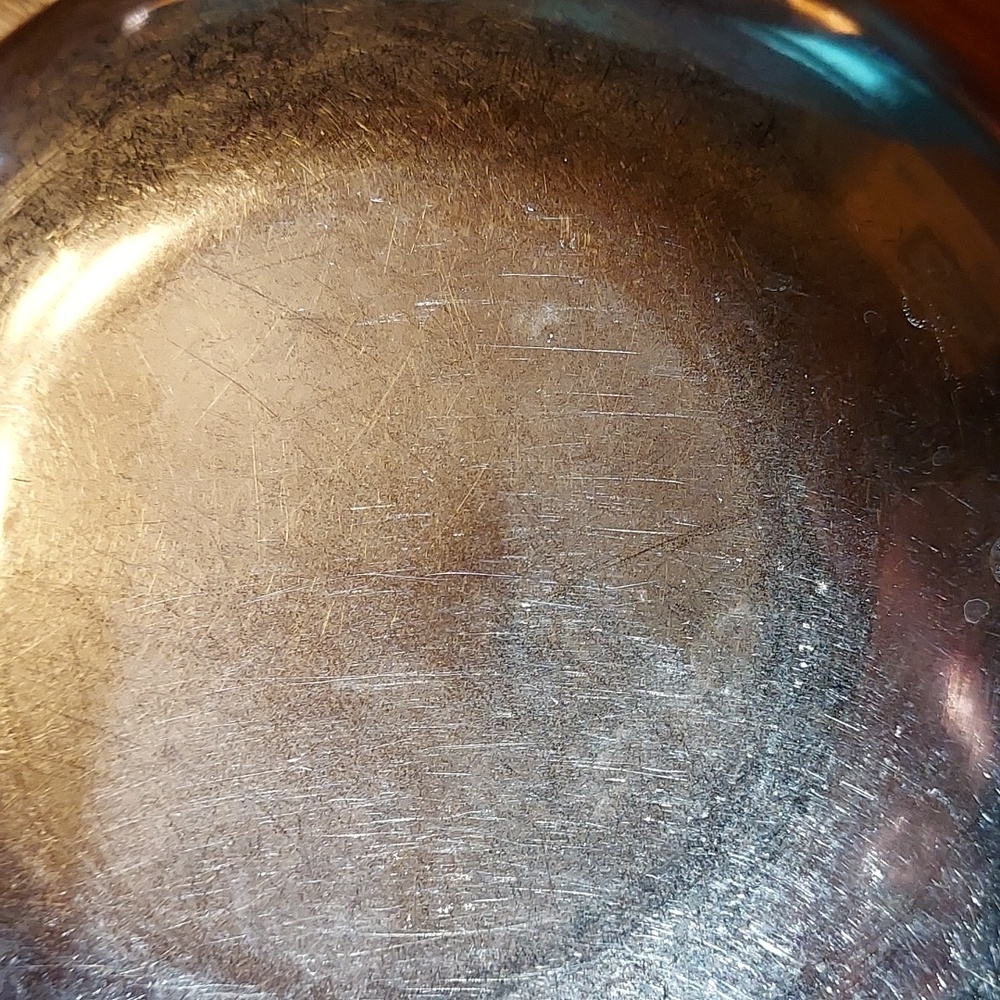 Stainless steel bowls. - Picture 5 of 6